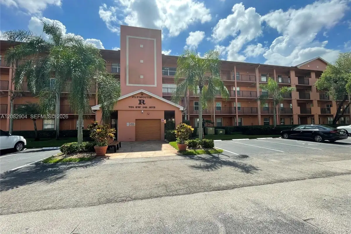 701 SW 141st Ave #110R, Pembroke Pines: photo 1 of 25