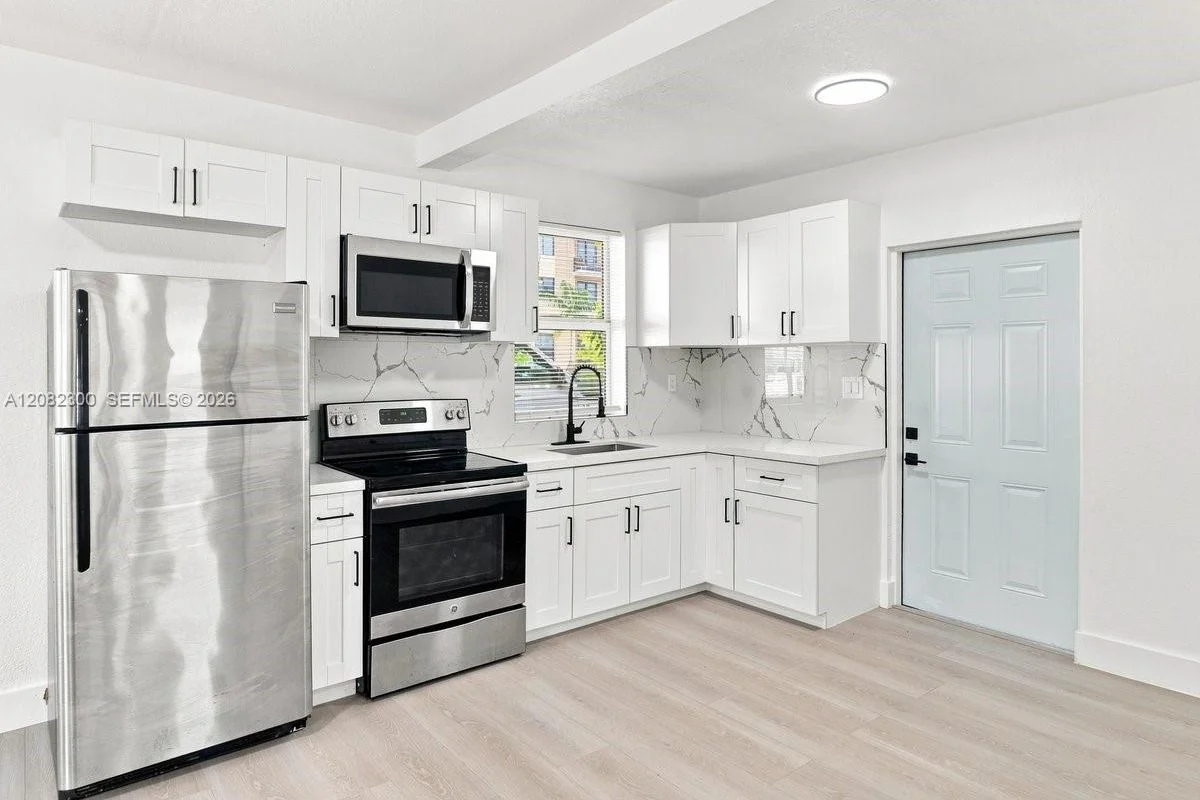 10219 SW 184th St, Cutler Bay: photo 1 of 17
