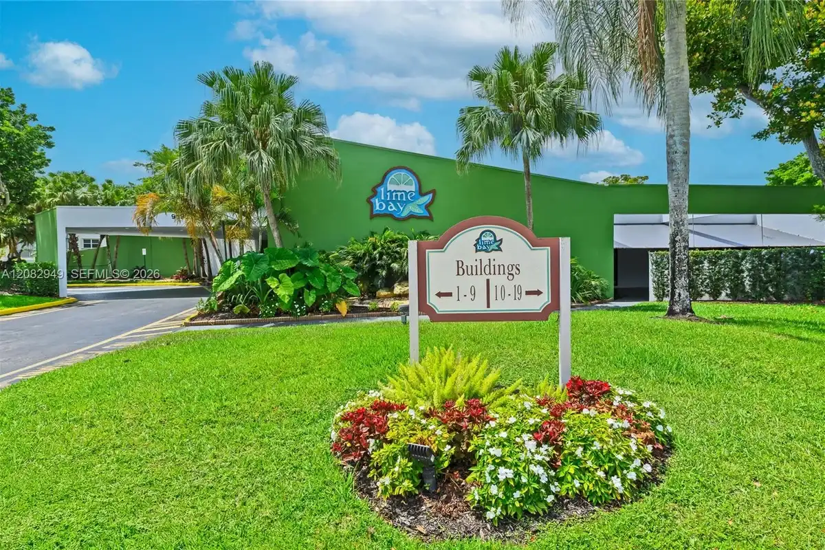 9091 Lime Bay Blvd #211, Tamarac: photo 1 of 49