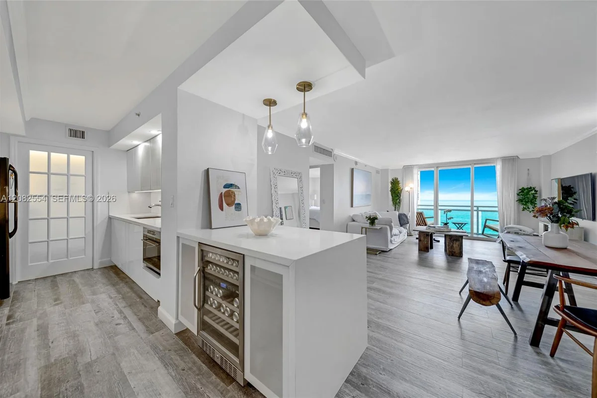 6917 Collins Ave #1409, Miami Beach: photo 1 of 31