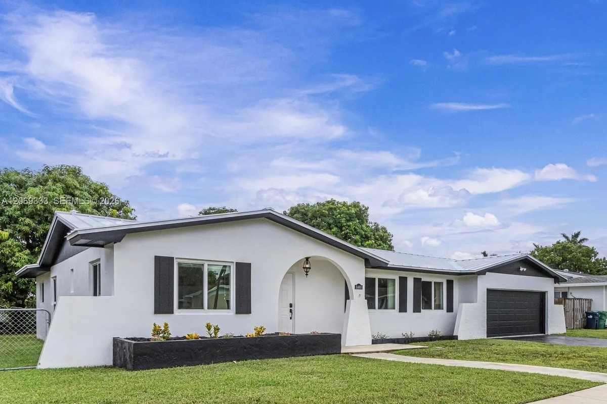 8460 SW 201st St, Cutler Bay: photo 1 of 27