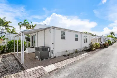 13 Hibiscus Dr #H, Briny Breezes: photo 1 of 17