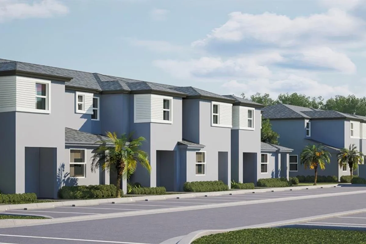 419 NE 15 Ter, Florida City: photo 1 of 13