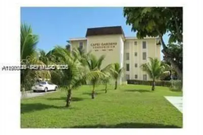 11905 NE 2nd Ave #C204, North Miami: photo 1 of 5