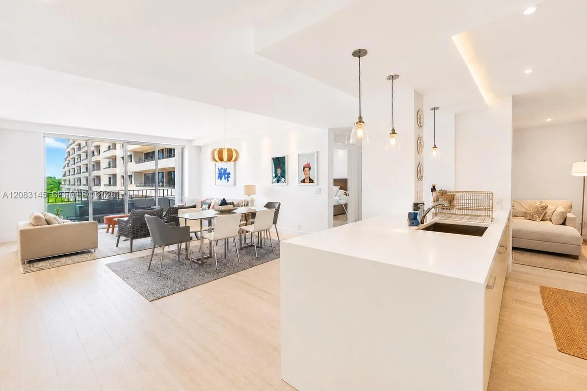 151 Crandon Blvd #405, Key Biscayne: photo 1 of 41