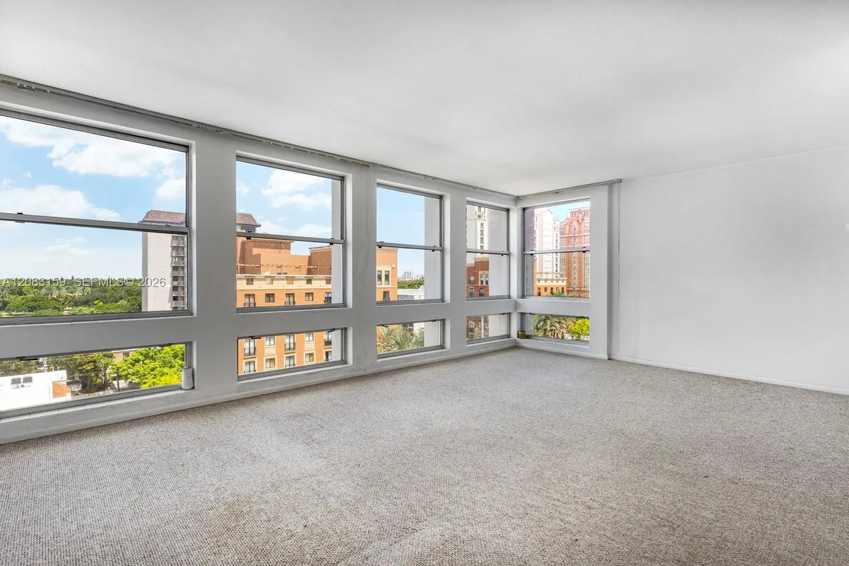 700 Biltmore Way #719, Coral Gables: photo 1 of 14
