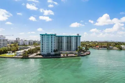 10350 W Bay Harbor Dr #9C, Bay Harbor Islands: photo 1 of 52