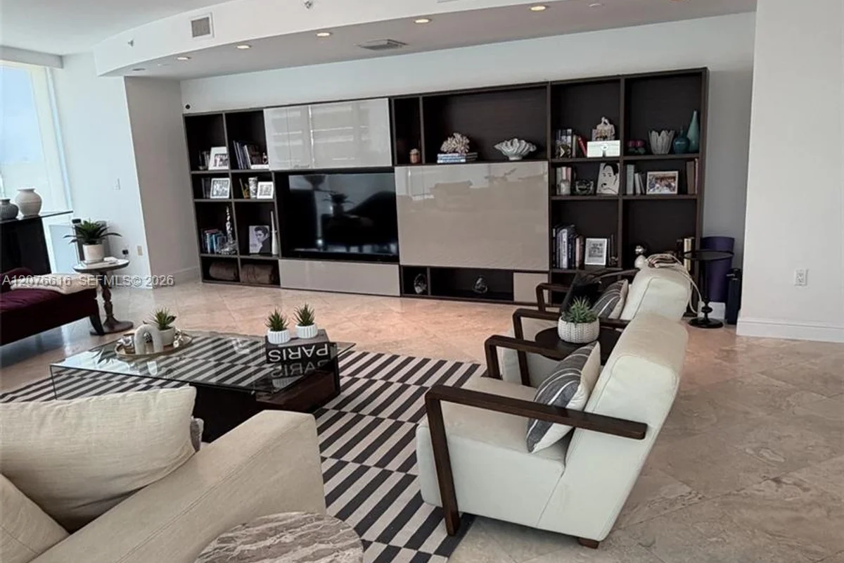 19955 NE 38th Ct #606, Aventura: photo 1 of 12