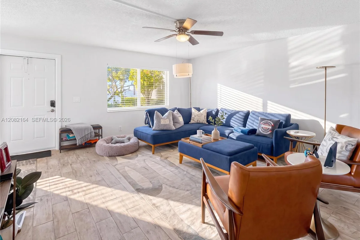 598 Flanders M, Delray Beach: photo 1 of 14