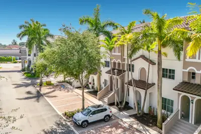 312 Bayfront Dr, Boynton Beach: photo 1 of 23