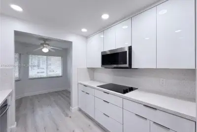 750 SW 138th Ave #103F, Pembroke Pines: photo 1 of 32