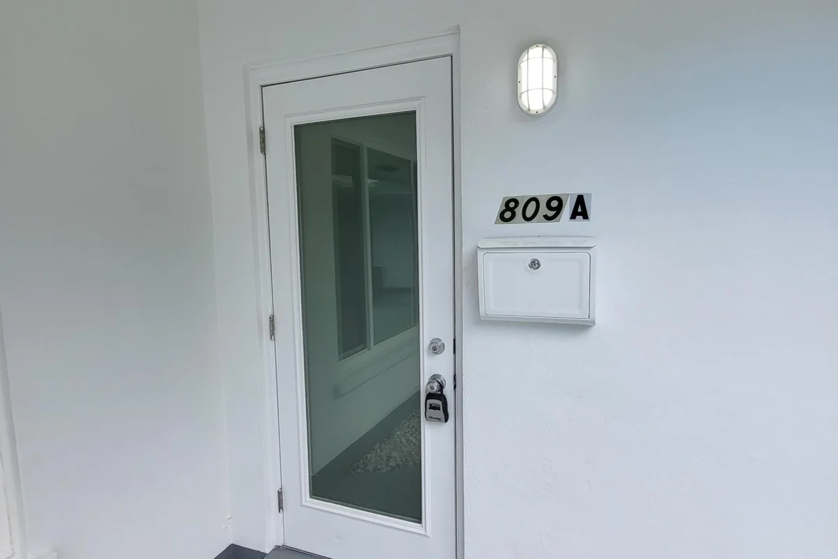 809a NW 30th Ct, Wilton Manors: photo 1 of 8