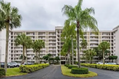 3000 S Course Dr #304, Pompano Beach: photo 1 of 24