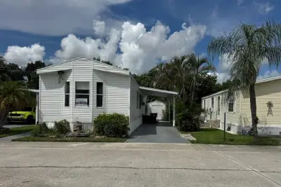 104 Plantation Blvd, Lake Worth: photo 1 of 9