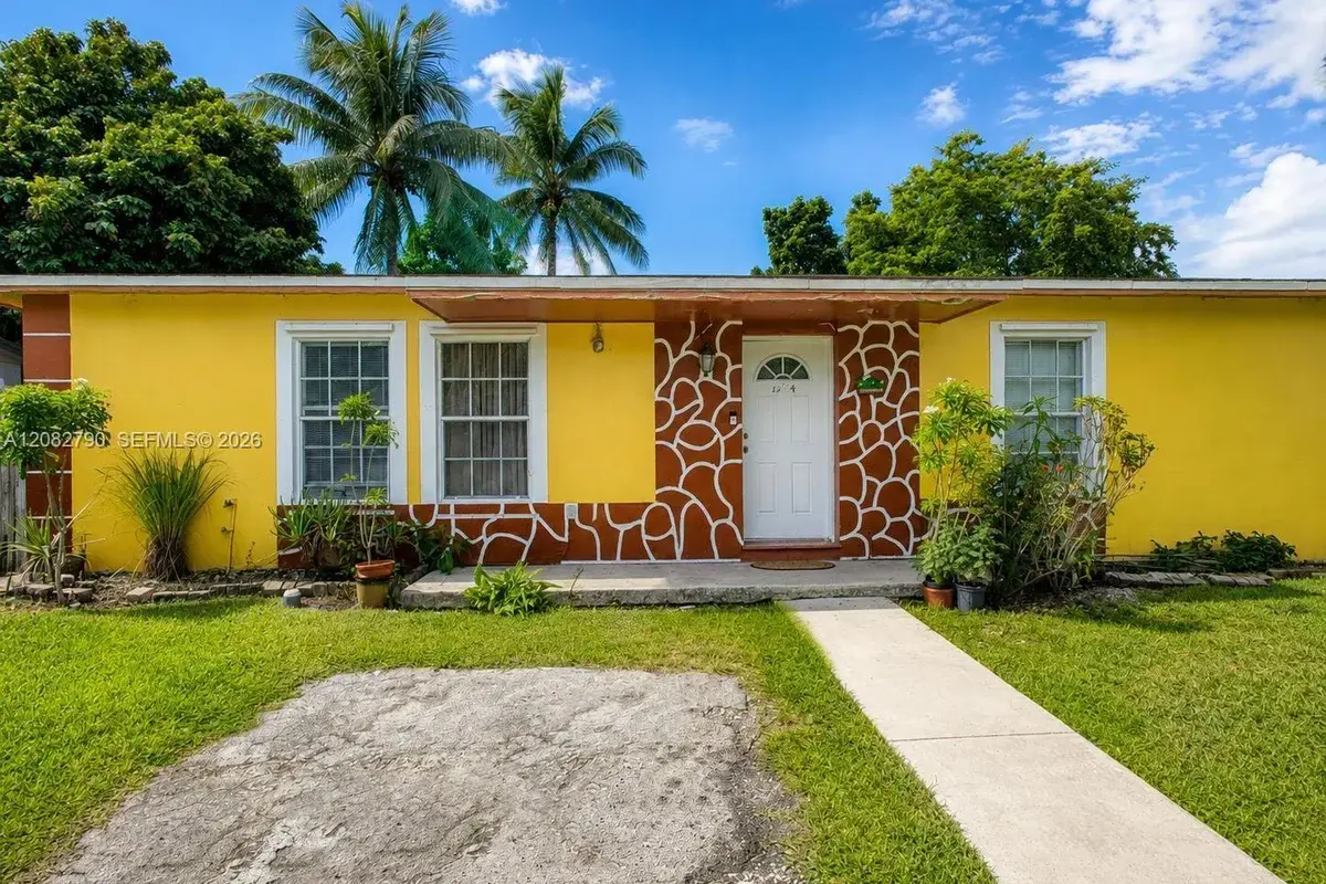 15724 SW 304th Ter, Homestead: photo 1 of 42