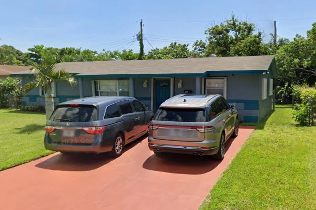 650 SW 28th Way, Fort Lauderdale: photo 1 of 21