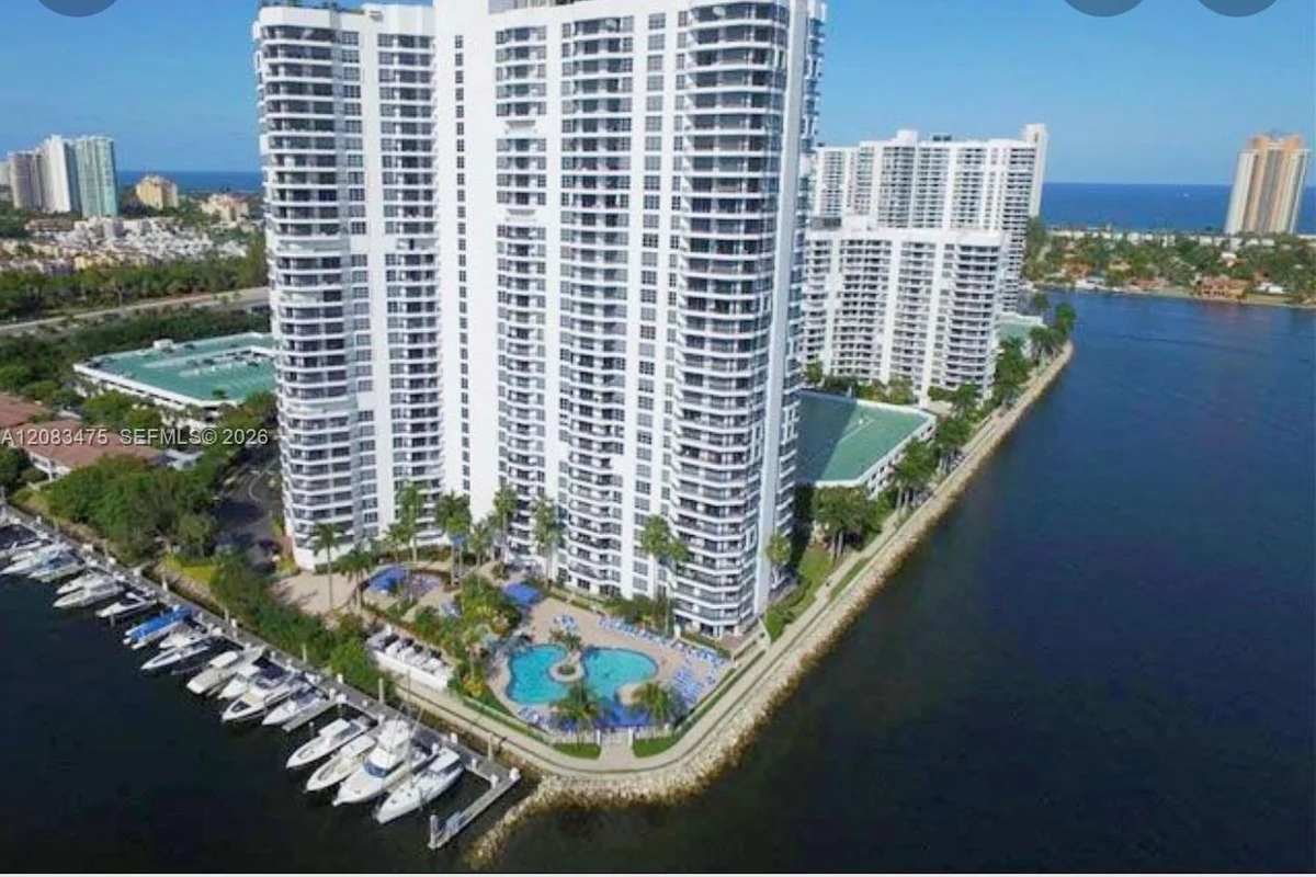 3530 Mystic Pointe Dr #3003, Aventura: photo 1 of 18