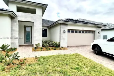 4261 SW 178th Ave #3190, Miramar: photo 1 of 14