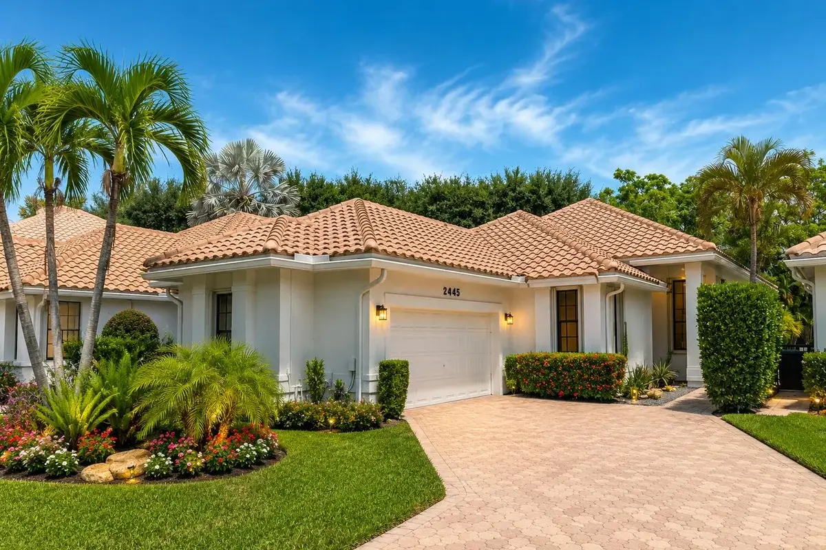 2445 NW 64th St, Boca Raton: photo 1 of 25