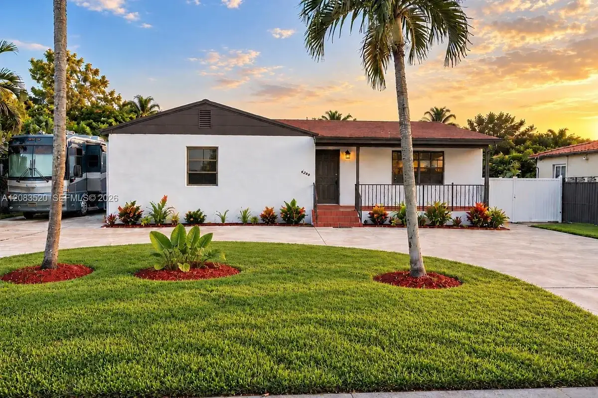 6240 SW 20th Ter, Miami: photo 1 of 32