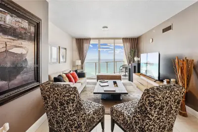 16699 Collins Ave #1904, Sunny Isles Beach: photo 1 of 18
