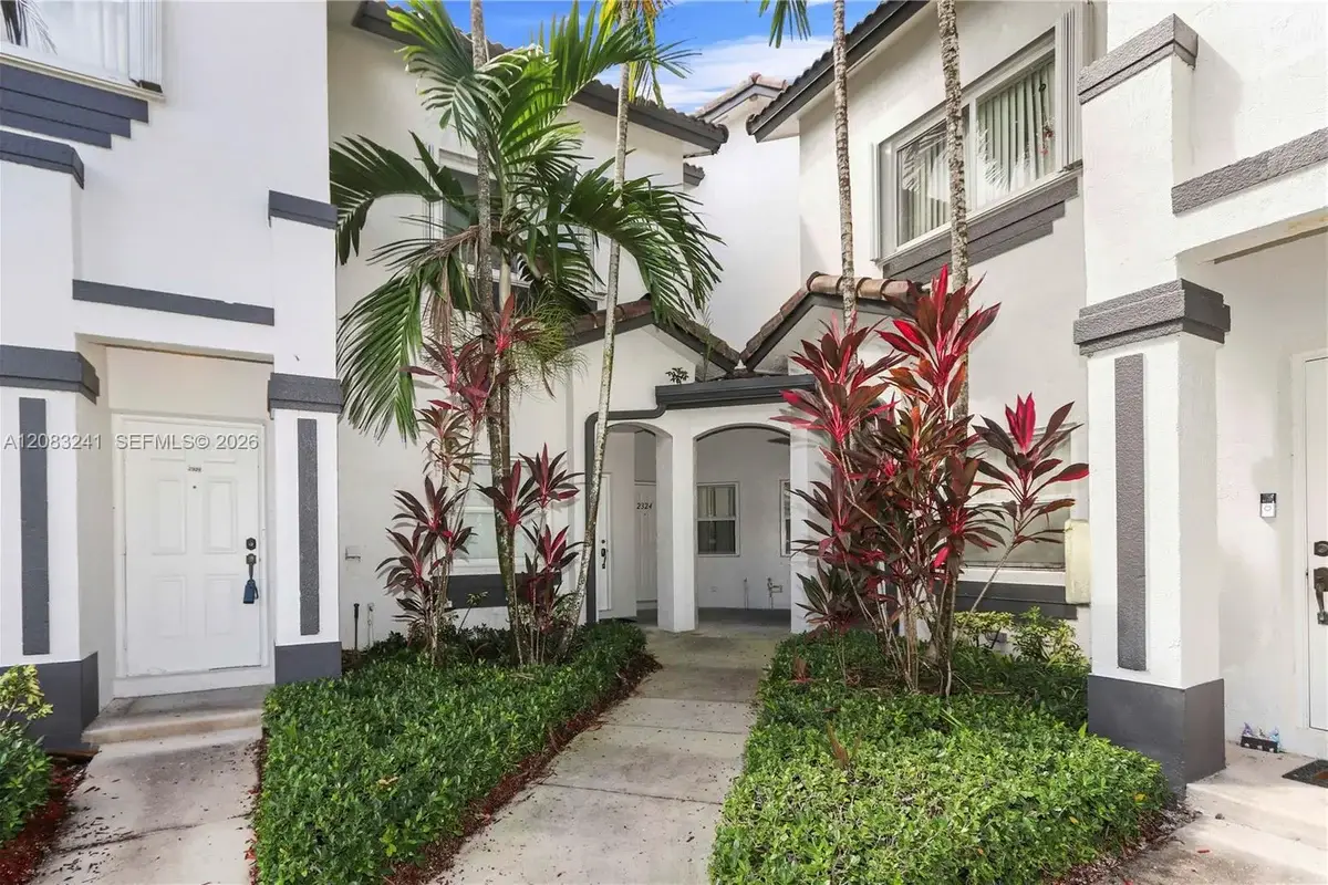 2324 SE 23rd Rd, Homestead: photo 1 of 16