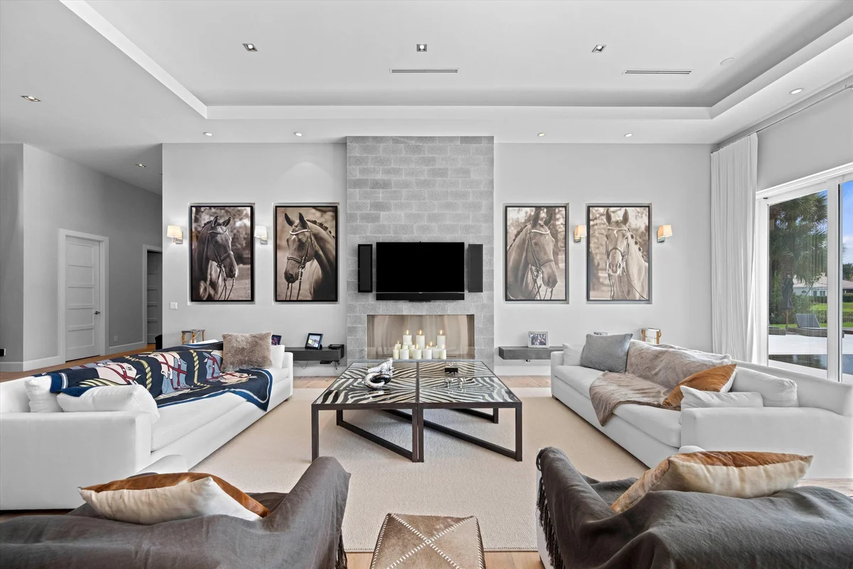 2440 Golf Brook Dr, Wellington: photo 1 of 53