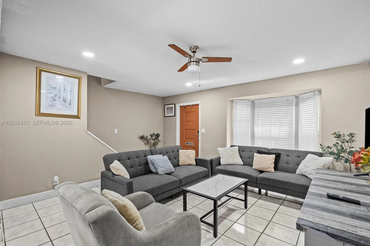 3609 Townhouse Ct, West Palm Beach: photo 1 of 34