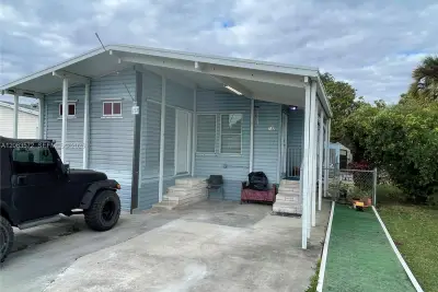 19800 SW 180th Ave #132, Miami: photo 1 of 15