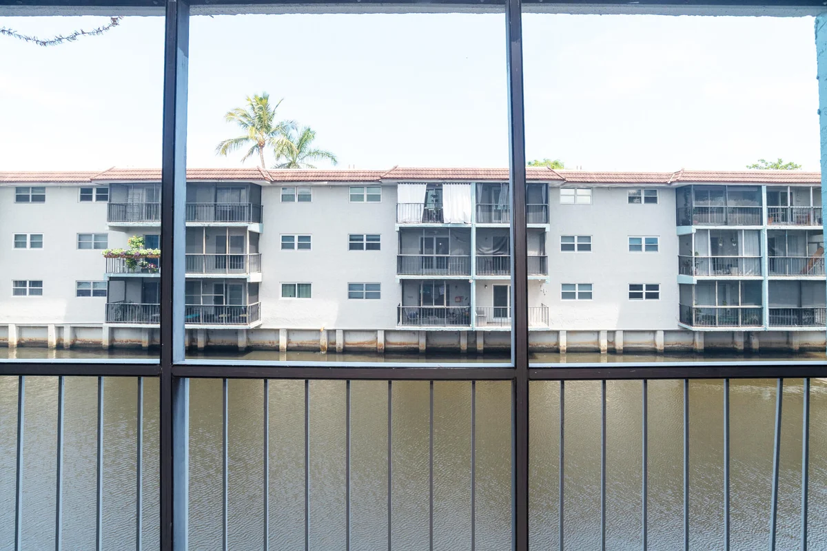 1750 NW 3rd Ter #205C, Fort Lauderdale: photo 1 of 21
