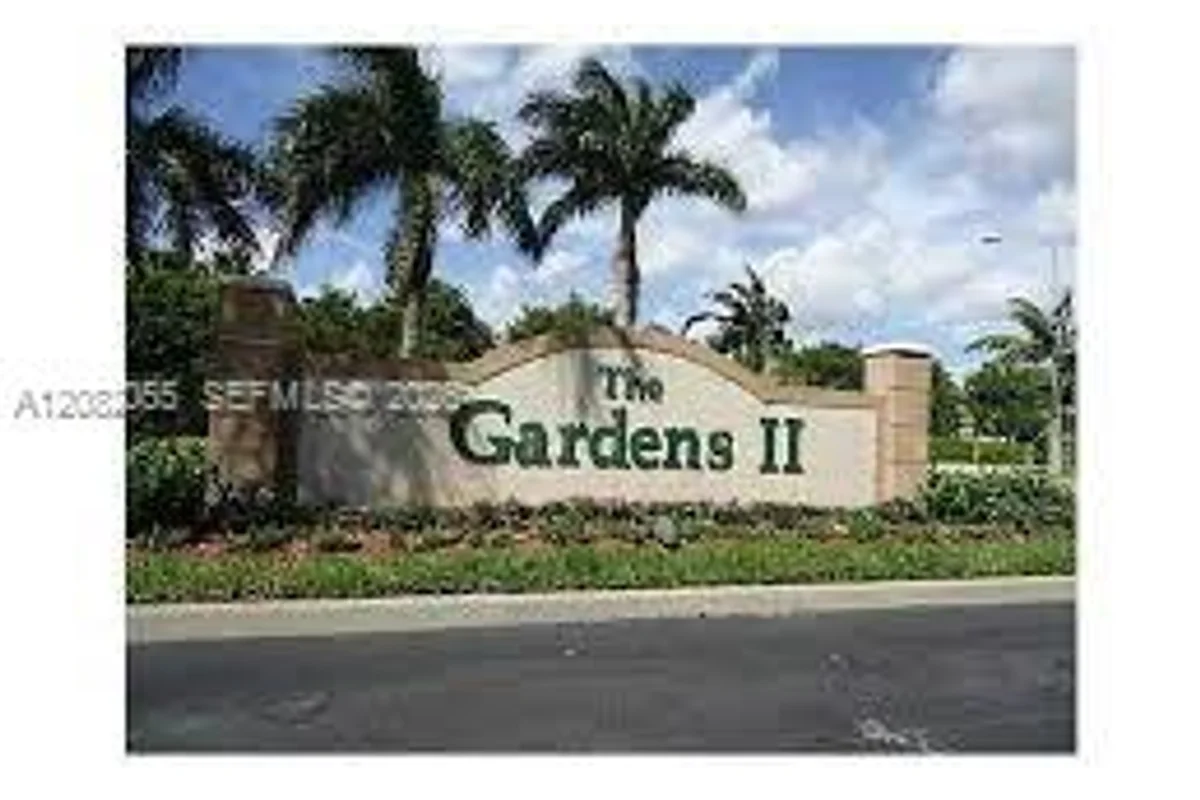 2910 SE 13th Rd #204-44, Homestead: photo 1 of 16