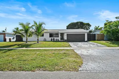 4314 Roosevelt St, Hollywood: photo 1 of 36