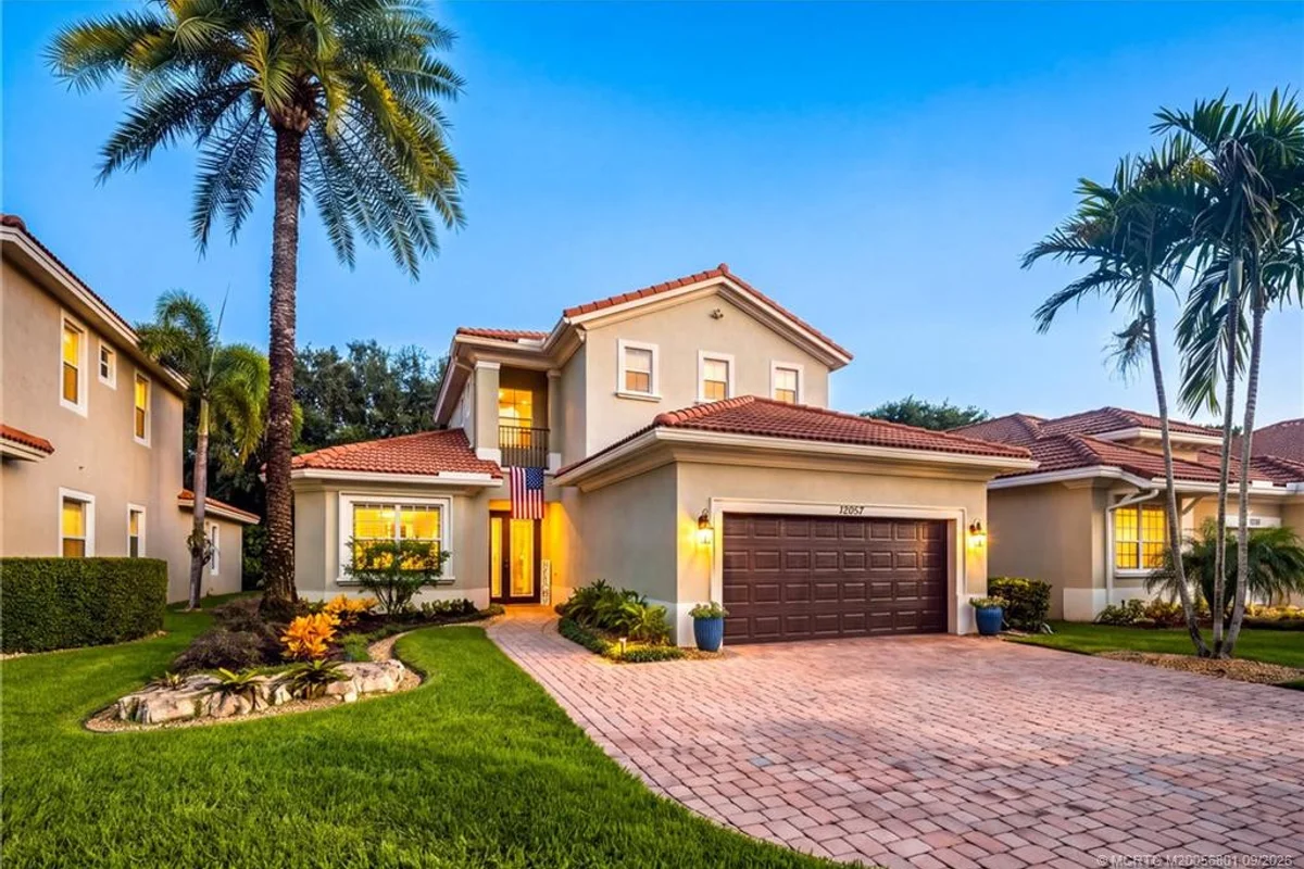 12057 Aviles Cir, Palm Beach Gardens: photo 1 of 32