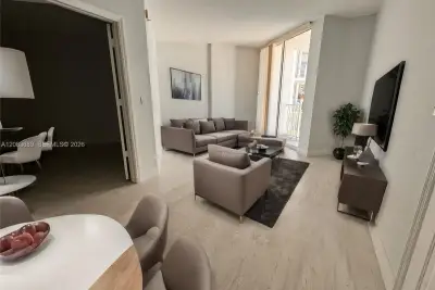 2030 S Douglas Rd #521, Coral Gables: photo 1 of 8