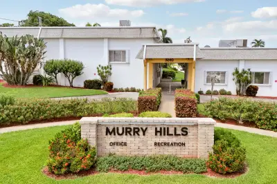3040 Lake Osborne Dr #109, Lake Worth: photo 1 of 35