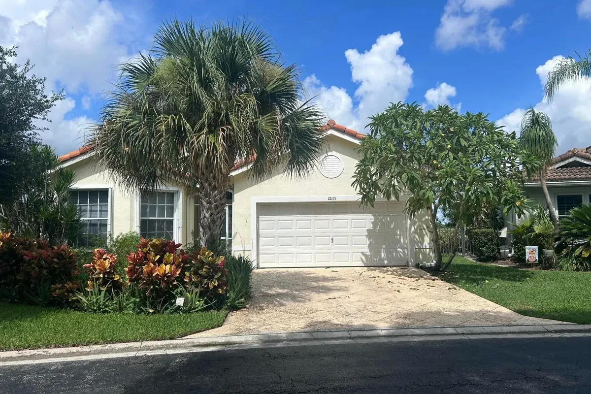 12155 Sunset Point Cir, Wellington: photo 1 of 4