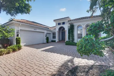 16040 Bristol Isle Way, Delray Beach: photo 1 of 42