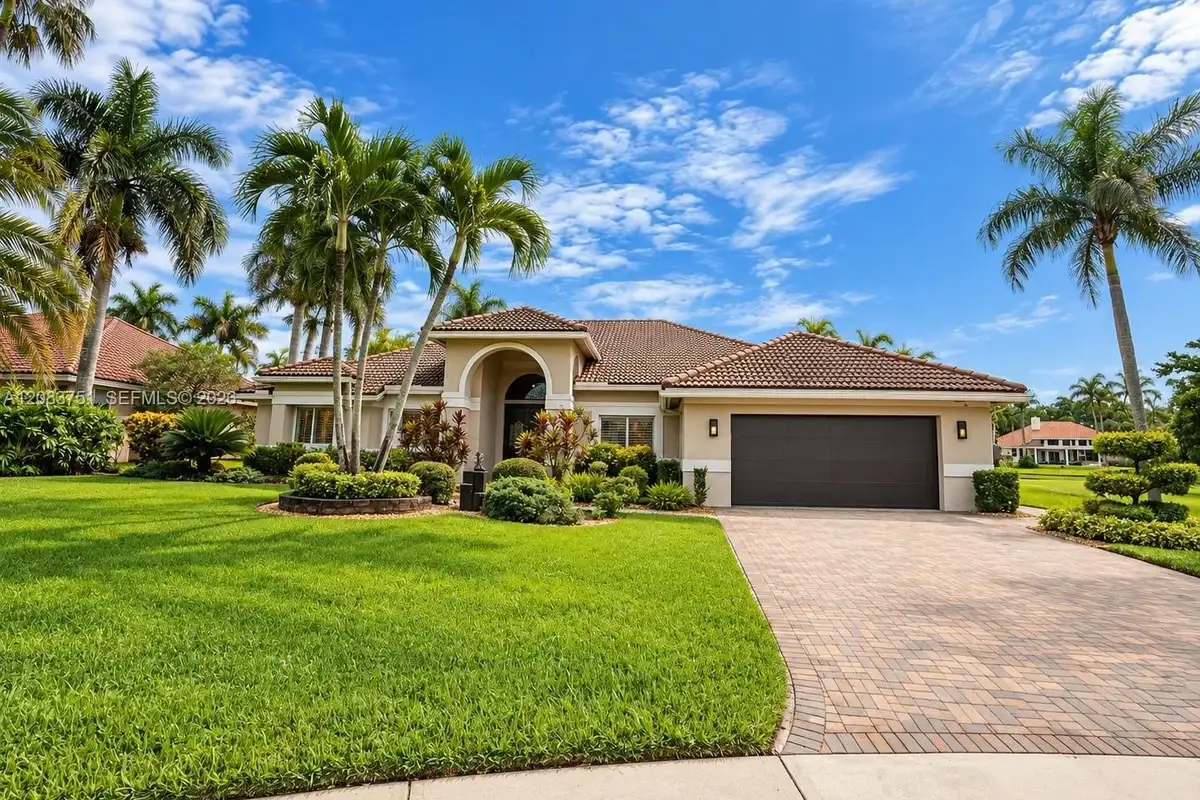 1165 Manor Ct, Weston: photo 1 of 42