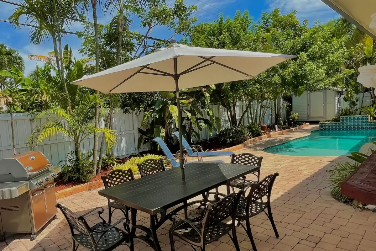 5200 NE 18th Ter, Fort Lauderdale: photo 1 of 40