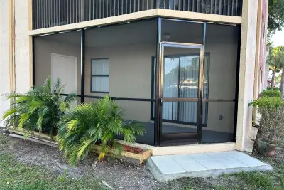 3410 Foxcroft Rd #101, Miramar: photo 1 of 14