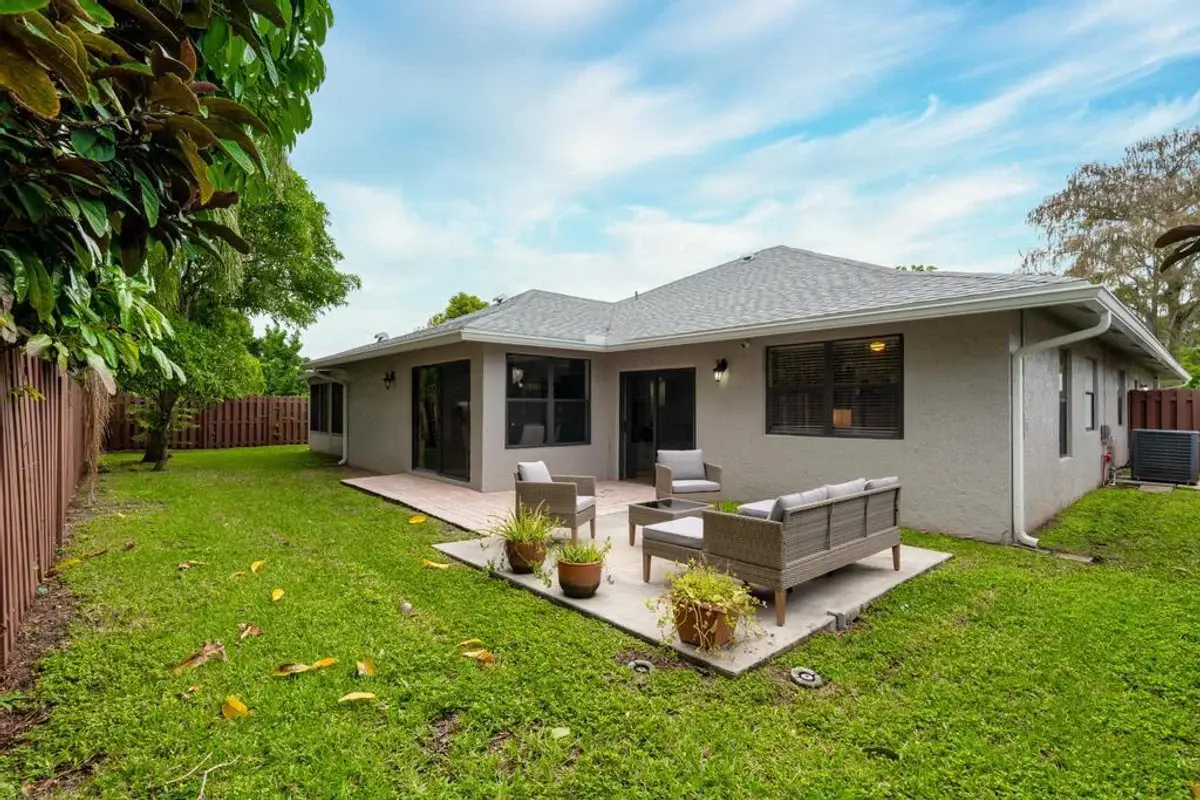 13575 Columbine Ave, Wellington: photo 1 of 45