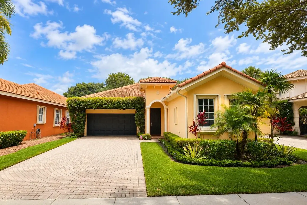 121 Palmfield Way, Jupiter: photo 1 of 13