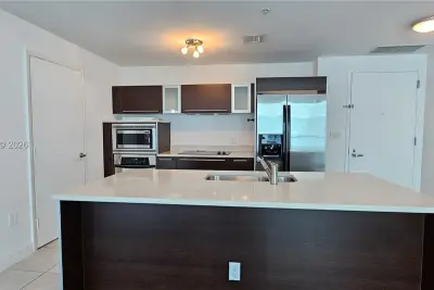 1900 N Bayshore Dr #1617, Miami: photo 1 of 29