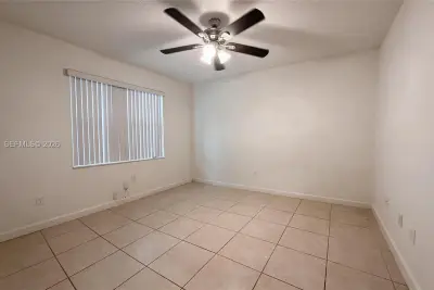 2662 SE 15th St, Homestead: photo 1 of 13