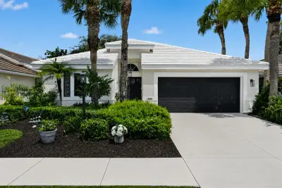 2865 N Clearbrook Cir N, Delray Beach: photo 1 of 35