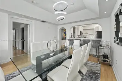 10700 NW 66th St #513, Doral: photo 1 of 98