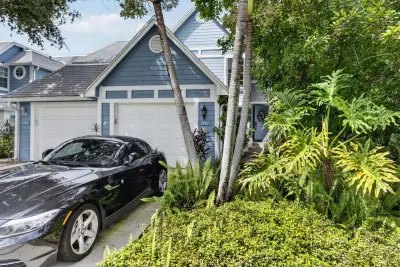 1401 Ocean Dunes Cir, Jupiter: photo 1 of 77