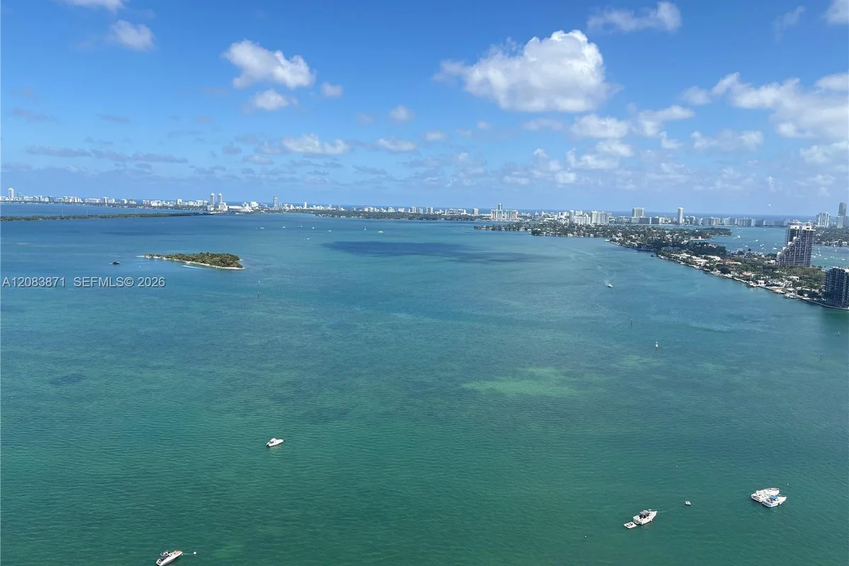 1800 N Bayshore Dr #3601, Miami: photo 1 of 56