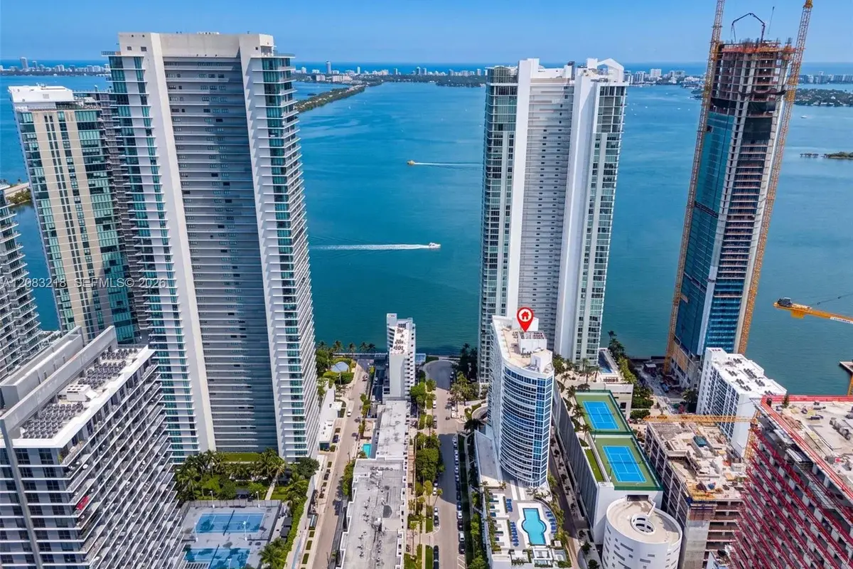 480 NE 30th St #2201, Miami: photo 1 of 24