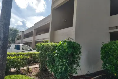 3212 Strawflower Way #207, Lake Worth: photo 1 of 11